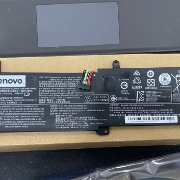 Pin laptop Lenovo Ideapad 320